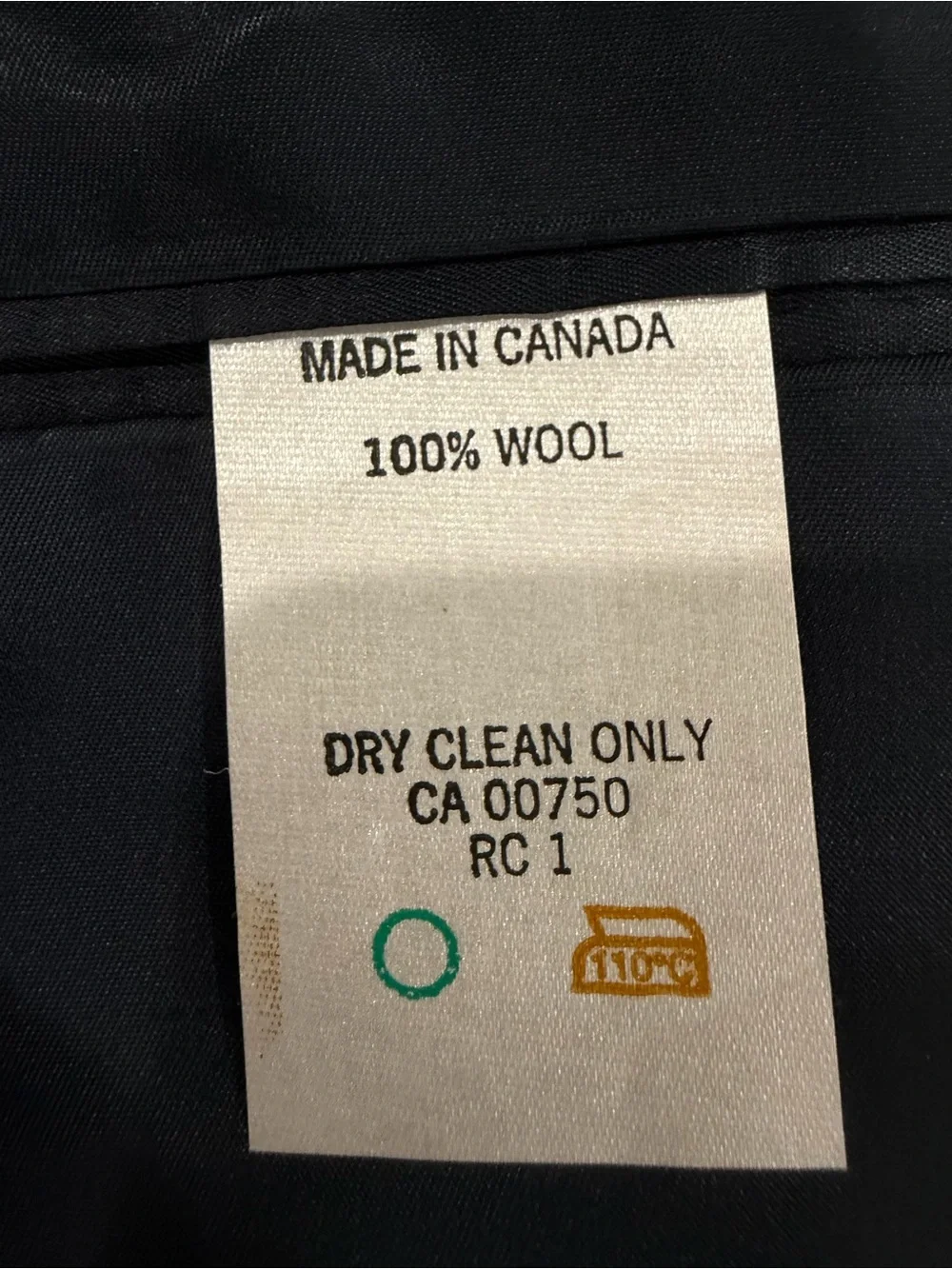 Alan Flusser Saks Fifth Avenue Suit Men 100% Wool Made in Canada Blue